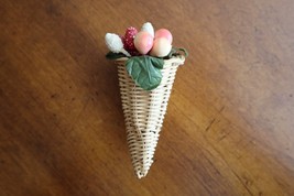 Vintage 80s 90s Byers Choice The Carolers Replacement Part Accessory: Co... - $186.00 MXN