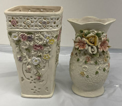 Pair of Vintage K&#39;s Collection Cream Pastel Flowered Vase 6.5 inch - £15.42 GBP