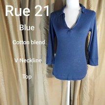 Rue21 Blue V Neckline Top Size L - £6.25 GBP