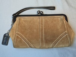 Vtg COACH Signature Clutch Wristlet Mini Brown Suede Kiss-Lock Purse - $49.90