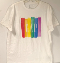 GAP The Essential Crew Optic 2015 White Rainbow Colors Adult Unisex T-Shirt XL - $8.37