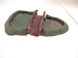 VINTAGE PLASTICVILLE POST-WAR- 027- POND W/BRIDGE OVER IT- EXC. - W15 - £4.35 GBP