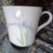 Corning Ware Coffee Cup Shadow Iris - $14.01