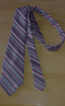 DAVID TAYLOR MEN'S 100% POLYESTER GRAY/PINK TIE-EXCELLENT - $8.59