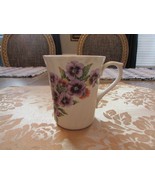 ROYAL VICTORIAN BONE CHINA TALL MUG CUP STAFFORDSHIRE ENGLAND PURPLE FLOWER - €12,58 EUR