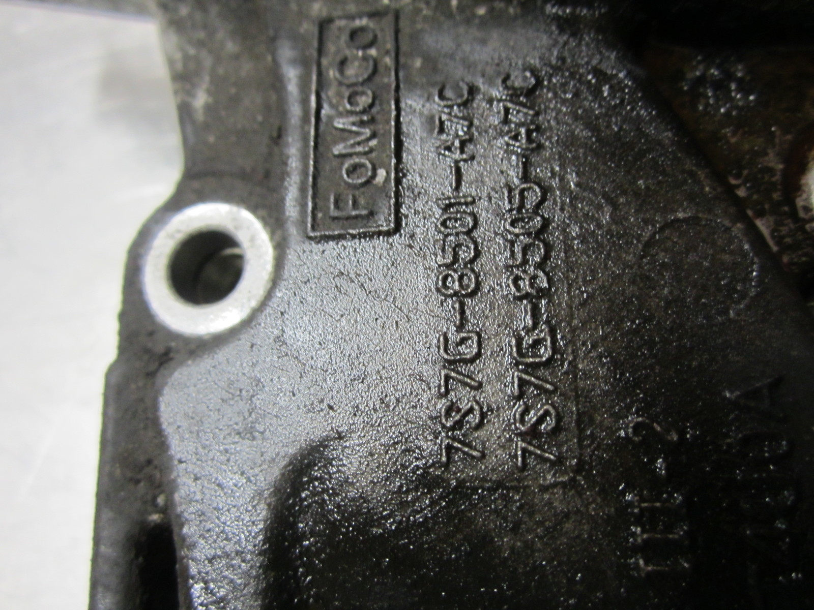Water Coolant Pump For 11-13 FORD FIESTA  1.6 7S7G8501AC Item image 3