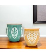 Set of Two Green And Yellow Ceramic 8 Ounce Geo Floral Pot Planters - $3,052.60 MXN