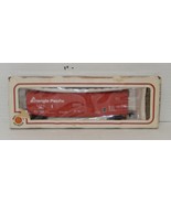 Bachmann HO Scale Triangle Pacific 51&#39; Steel Plug Door Box Car Locomotiv... - $24.70