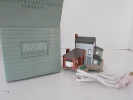 Avon Early American Light Up Village Collection Mainhouse 1989 Boxed W/CORD Lot D - $7.87