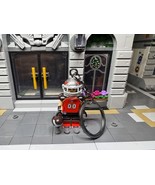 Tampa Bay Bucaneers NFL Minifigure Keychain (1) - $225.09 MXN
