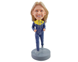 Custom Bobblehead Female runner wearing sweat clothes on a cold day - Sports &amp; H - £70.93 GBP