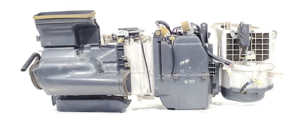 1994 1997 Toyota Landcruiser OEM AC Evaporator Complete Housing Blower M... - $297.00