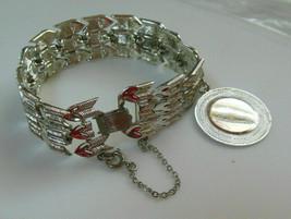 Vintage Signed Coro Silver-tone Linked Heart Arrow Charm Bracelet - £16.74 GBP