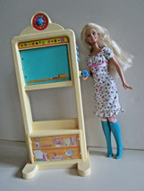 School Teacher Barbie Talking Chalk Board Words &amp; Sounds - Works Great! - £7.95 GBP