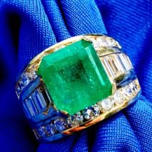 Earth mined Emerald Diamond Engagement Ring Vintage Style Solitaire 18k Gold - £11,962.77 GBP
