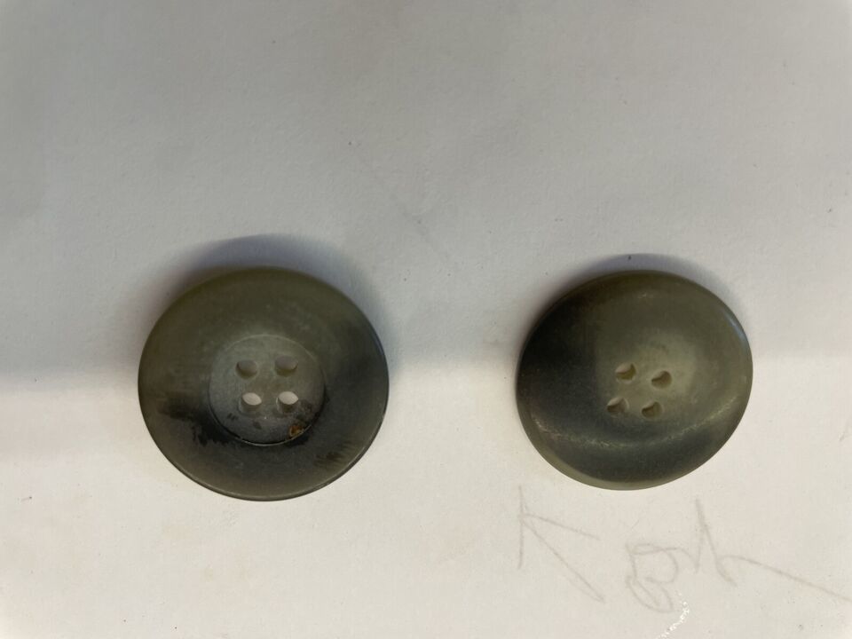 1 Dozen Jacket Gray Marbel 4 Hole Button Flat Edge 20 Mm/ 40 Lig - $2.99