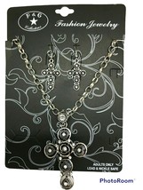P &amp; G Collection Antique Cross Matching Jewelry 3pc - £11.66 GBP