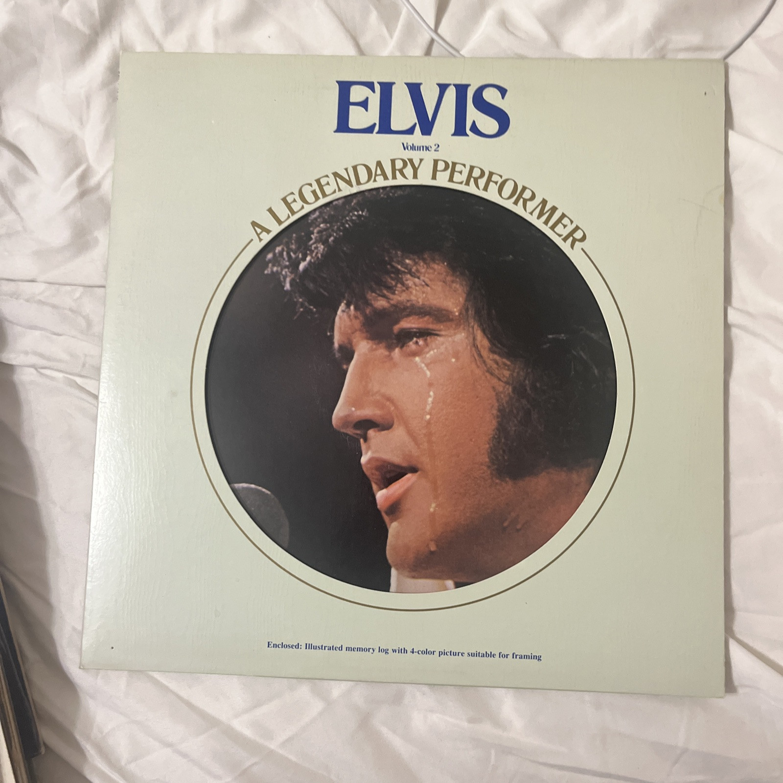 Elvis Volume 2 A Legendary Performer 1976 Book Included - $14.01
