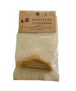 Dollhouse Miniature Accessories 1:12 Scale 2 Vtg Wooden Clothing Hangers... - $111.76 MXN