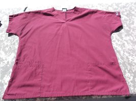 Cherokee Maroon Solid Color/Pattern Nurse/ Vet Uniform Scrub Top 50 CHEST - $14.25