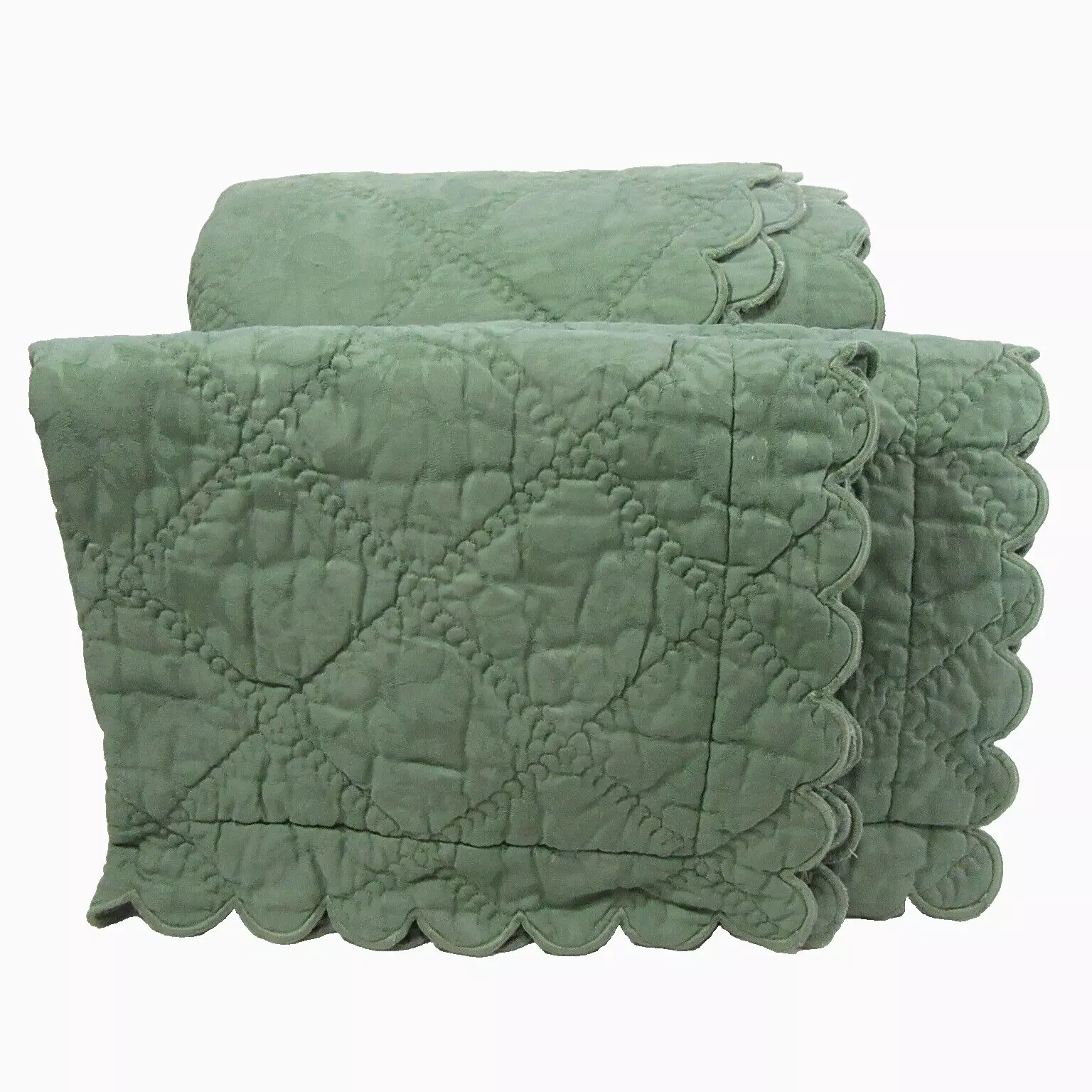Home Treasures Floral Sage Diamond Quilted 3-PC Queen Scalloped Coverlet... - $5,509.98 MXN