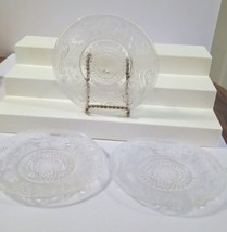 Tiara Crystal Sandwich Glass Bread &amp; Butter Plates - $17.82