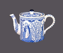 Antique Mosa Lange Lijsen | Long Eliza | Tall Eliza two-cup teapot. Flaws. - $135.28