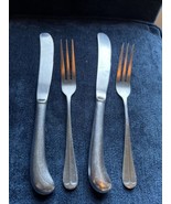 4 Rogers Stainless Korea Jefferson Manor Dinner Forks 3 Tines And Knives - £14.01 GBP