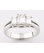 Authenticity Guarantee

1.36 carat Emerald Cut 3-Stone Diamond 18K White... - $74,717.14 MXN