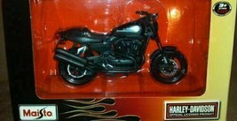 Maisto 2011 Harley Davidson XR1200X - $26.25