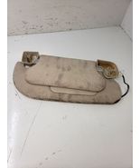 Passenger Right Sun Visor Illuminated Fits 05-06 NAVIGATOR 1026105 - $591.73 MXN