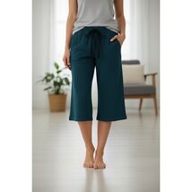 Women Pants Unbranded Women Wide Leg Teal Capri Medium - $7.42