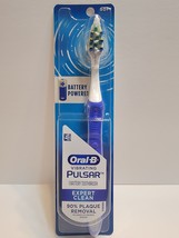 New Oral B Vibrating Pulsar Expert Clean Battery Powered Toothbrush Soft Blue - £1.56 GBP