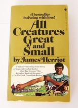 Veterinarian James Herriot All Creatures Great And Small 1985 Vintage Paperback - £9.50 GBP