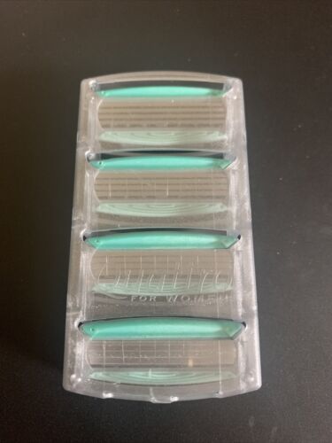 Schick Quattro Women Razor Refill Ultra Smooth Aloe 4 Count ￼ ￼ sensitiv... - $8.91