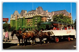 Sightseeing Tally-Ho at Empress Hotel Victoria BC Canada UNP Chrome Postcard B19 - £1.50 GBP