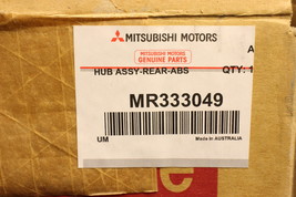 New Genuine OEM Rear Wheel Hub 1997-2004 Mitsubishi Diamante 8321A426 ABS - £69.91 GBP