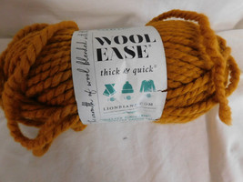 Lion Brand Wool Ease Thick &amp; Quick Butterscotch Dye Lot 636912 - £4.68 GBP