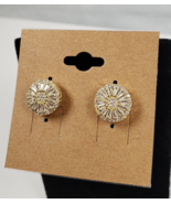 Eliza &amp; Jane Gold Tone Cubic Zirconia Spinel Baquett Cut Stud Earrings - €21,15 EUR