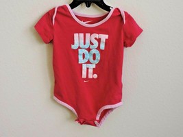 Nike Baby Girls 9-12M Romper Just Do It One Piece Pink Sports Fan Snap Tee Shirt - £8.78 GBP