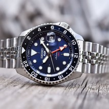 Seiko 5 Watch GMT Black and Blue Bezel SSK003K1 (FEDEX 2 DAY SHIPPING) - £277.33 GBP