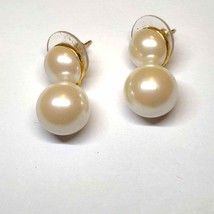 Beautiful high shine pearl earrings - $14.85
