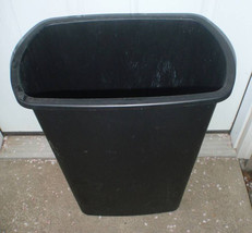 Sterilite 13 Gallon Trash Can - $8.00