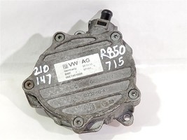 Vacuum Pump PN 06e145100r OEM 2013 Audi A690 Day Warranty! Fast Shipping... - $29.68