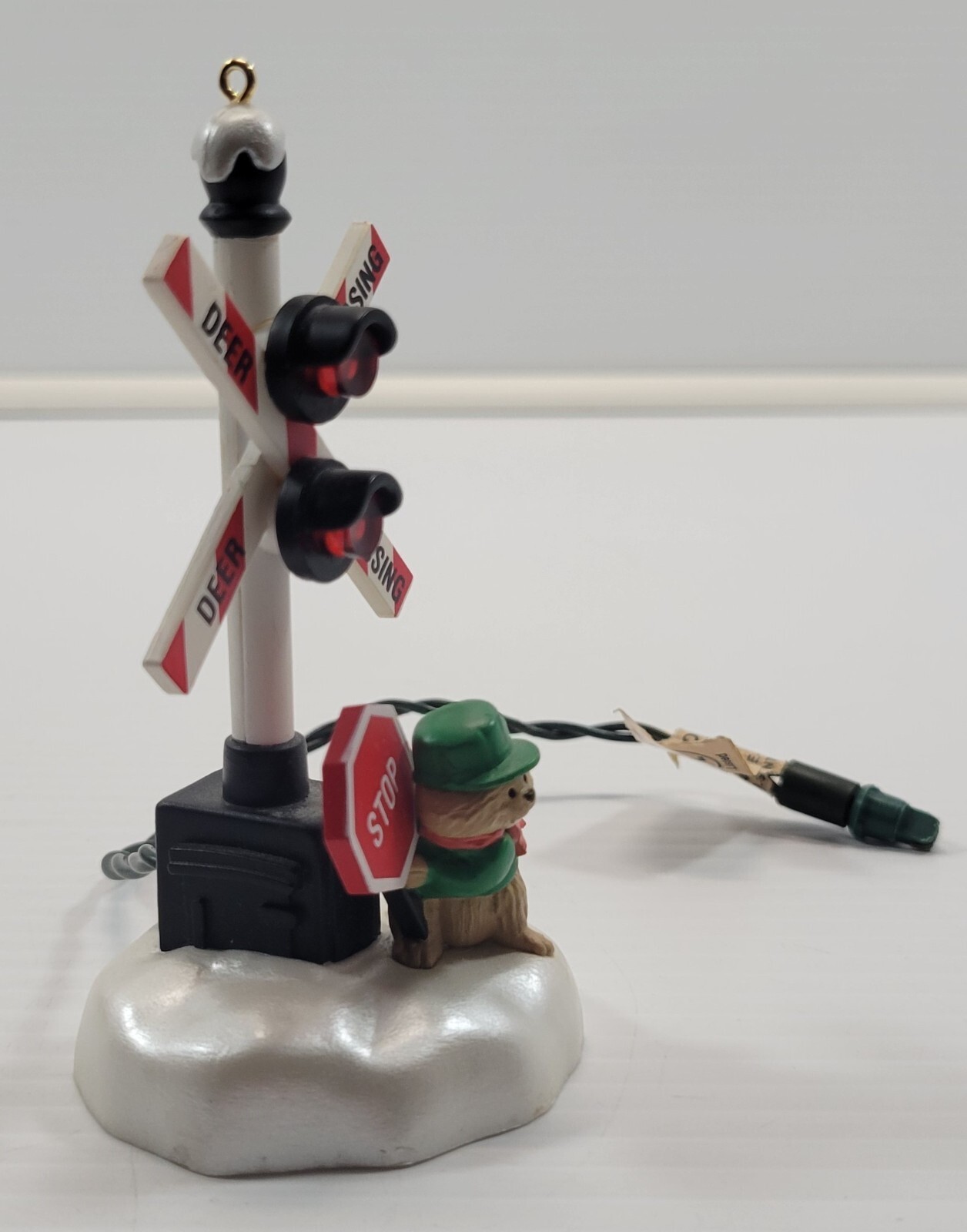 *X17) 1990 Hallmark Keepsake Deer Crossing Magic Christmas Ornament Item image 4