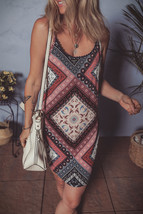 Red Geometric Paisley Print Sleeveless Shift Mini Dress - $235.46 MXN