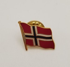 Norwegian Flag Lapel Hat Pin Waving Flag NORWAY Enamel Pinchback - £15.66 GBP