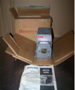 Honeywell M945F1004 Modutrol Motor .160 degree - $4,840.21 MXN