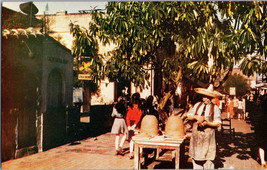 Olvera Street Scene a Mexican Marketplace LA California Vintage Postcard (A13) - £4.38 GBP