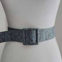 Vintage Womens Small / Medium Blue Black Textured Faux Snakeskin Leather Belt - £13.40 GBP